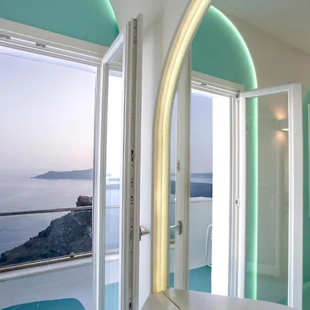 안드로니코스 산토리니 이메로비글리