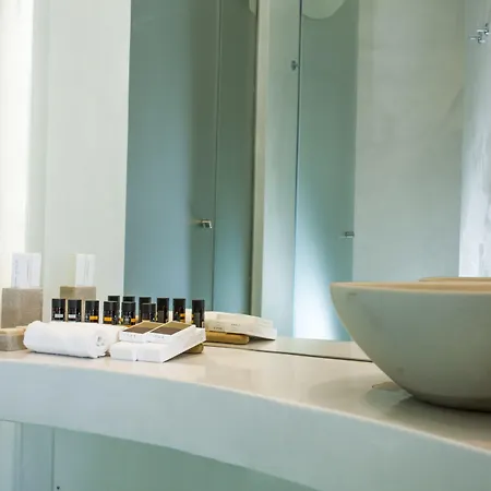 안드로니코스 산토리니 4*