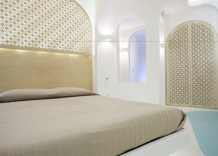 Andronikos Santorini Imerovigli (Santorini)