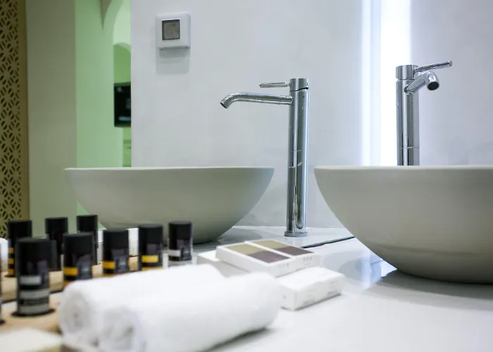 Andronikos Santorini