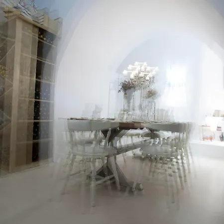 ホテル Andronikos Santorini 4*