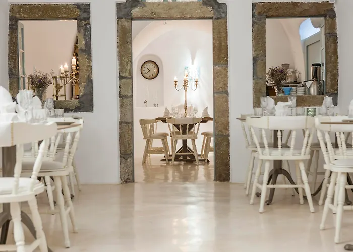 Hotel Andronikos Santorini 4*