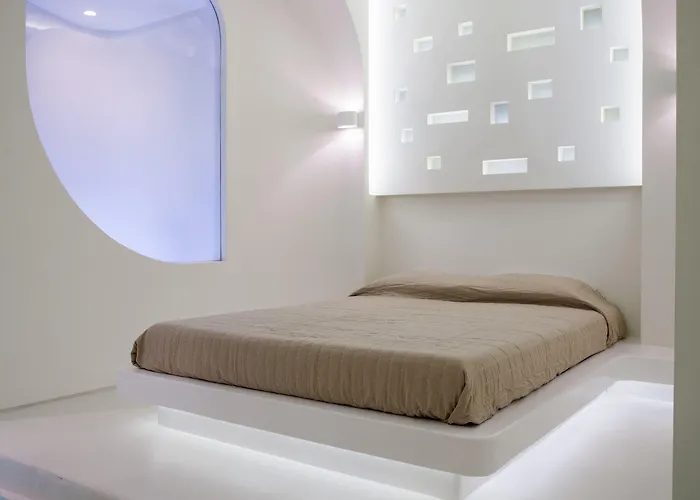 Andronikos Santorini Imerovígli