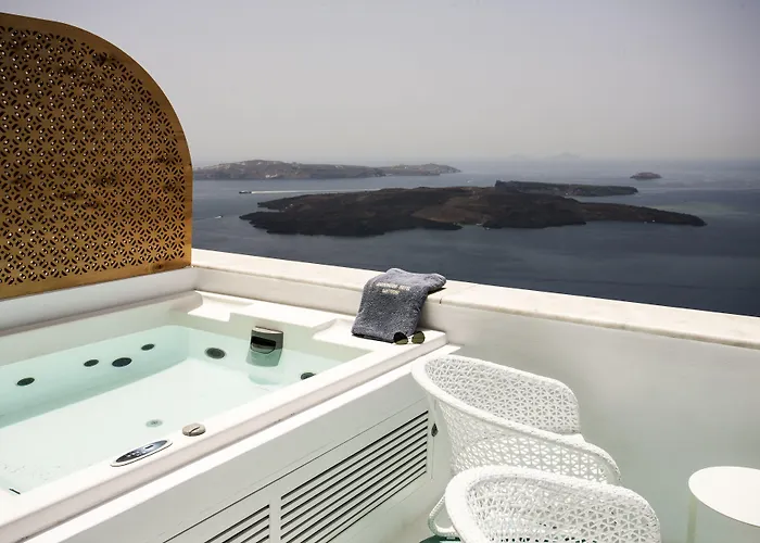 Andronikos Santorini