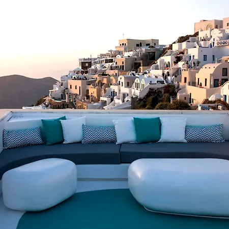Andronikos Santorini Hotell 4*