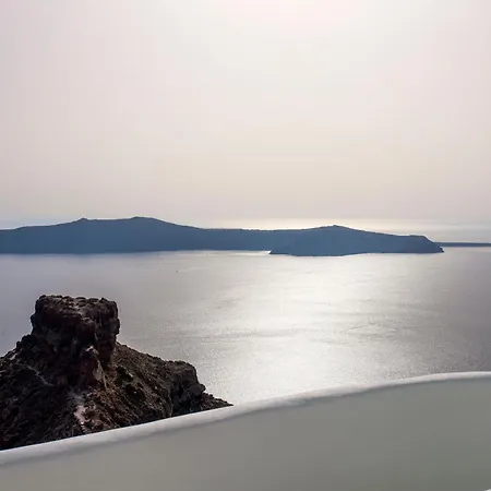 Andronikos Santorini 4*