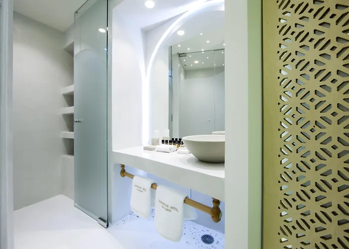 Andronikos Santorini 4*